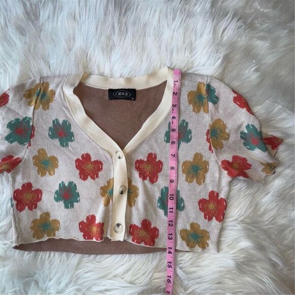 Cider Women's Floral Print Cropped Cardigan Sweater Size M - Picture 8 of 8